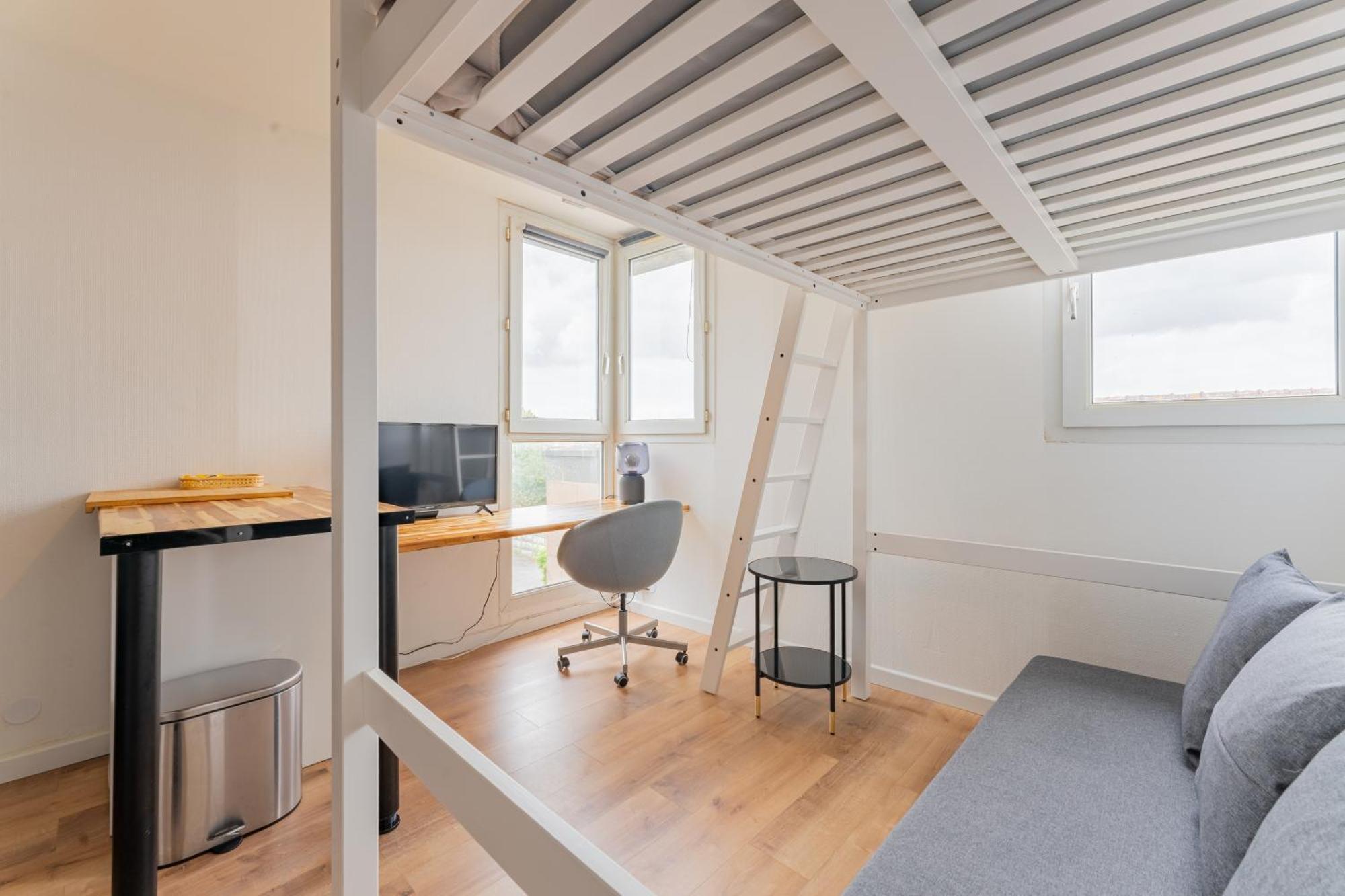 アラスCharlemagne - Studio Confortable Avec Parking Gratuit - Quelques Pas De La Gare, Cuisine, Wifiアパートメント エクステリア 写真