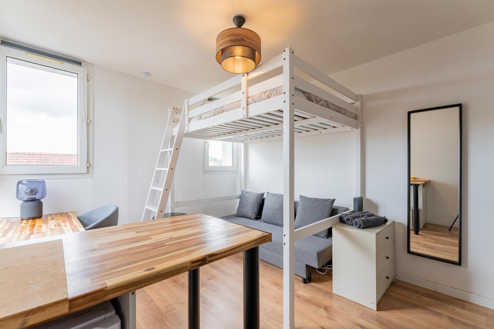 アラスCharlemagne - Studio Confortable Avec Parking Gratuit - Quelques Pas De La Gare, Cuisine, Wifiアパートメント エクステリア 写真